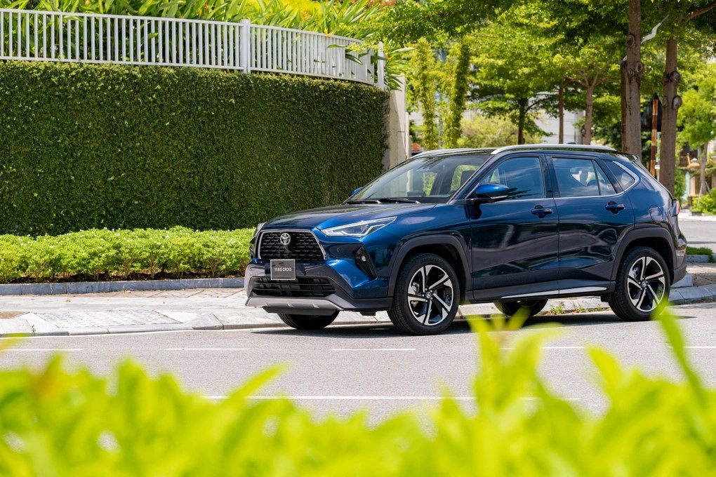 toyota yaris cross