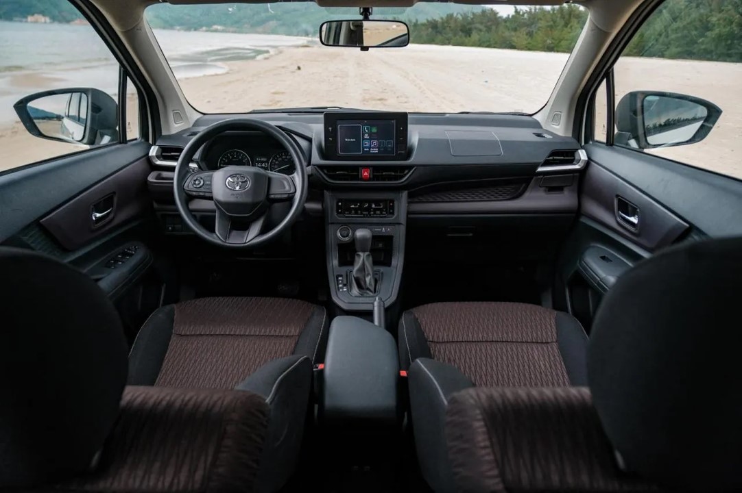 toyota avanza