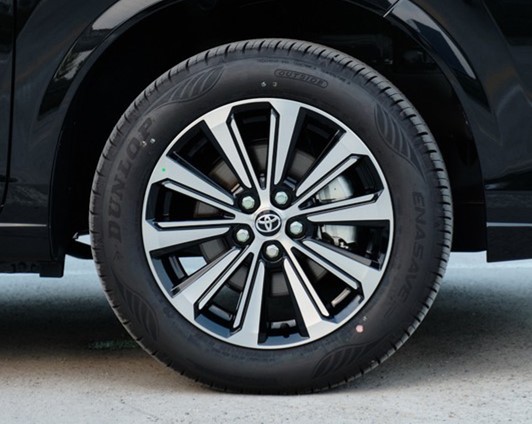 toyota veloz cross